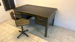Industrieel bureau met bijpassende stoel, Huis en Inrichting, Bureaus, Ophalen, Gebruikt, Bureau