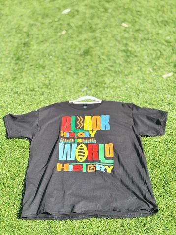 Zwarte t-shirts  beschikbaar voor biedingen