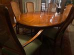 Vintage tafel in geboend mahonie hout met 6 stoelen en mat, Ophalen