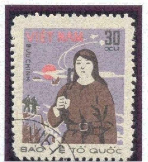 Vietnam 1982 - Yvert 340 - Volksleger (ST), Postzegels en Munten, Postzegels | Azië, Gestempeld, Verzenden