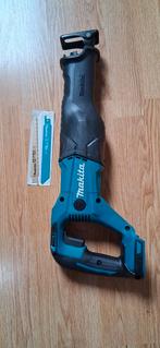 Scie Sabre Makita 18v neuve, Neuf