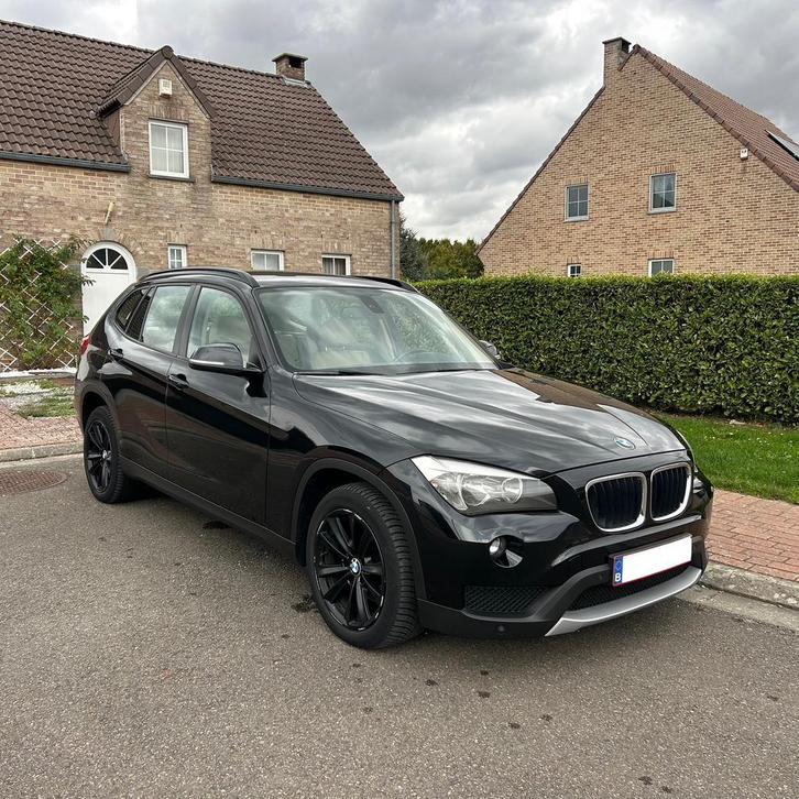 BMW X1 2013 2.0 Diesel, Auto's, BMW, Particulier, X1, Diesel, Euro 5, 5 deurs, Automaat, Zwart, Beige, Leder, Ophalen