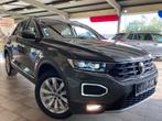 T-Roc 150tsi -AUTOMAAT -LEDER/Stof -Camera -Afn. trekhaak, Auto's, 1498 cc, 4 cilinders, Leder en Stof, 124 g/km