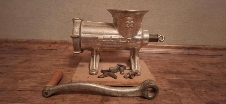 Alexanderwerk 22 vleesmolen-worstmachine, Watersport en Boten, Hengelsport | Karpervissen, Zo goed als nieuw, Molen, Ophalen of Verzenden