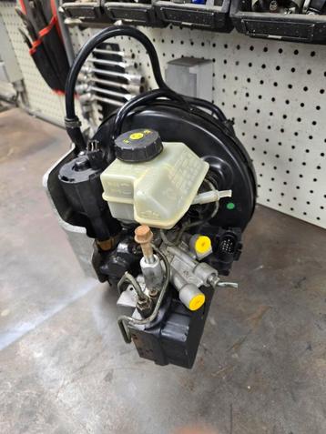 MASTERVAC ABS BLOK VW GOLF 3 VR6 beschikbaar voor biedingen