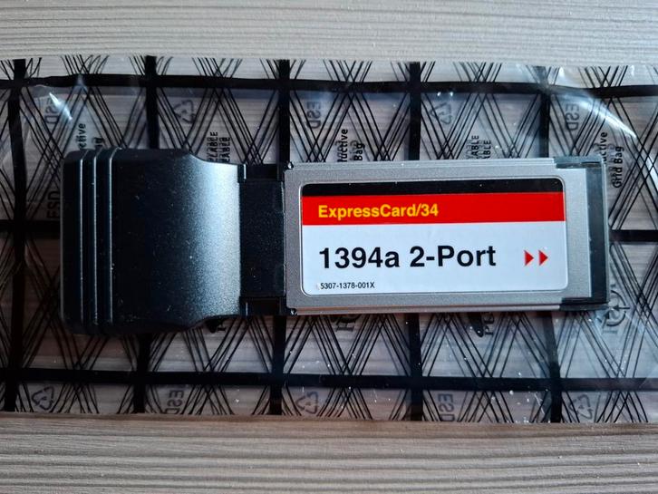 2-Poort ExpressCard 1394b FireWire Laptop Adapterkaart, Computers en Software, Pc- en Netwerkkabels, Zo goed als nieuw, Ophalen of Verzenden