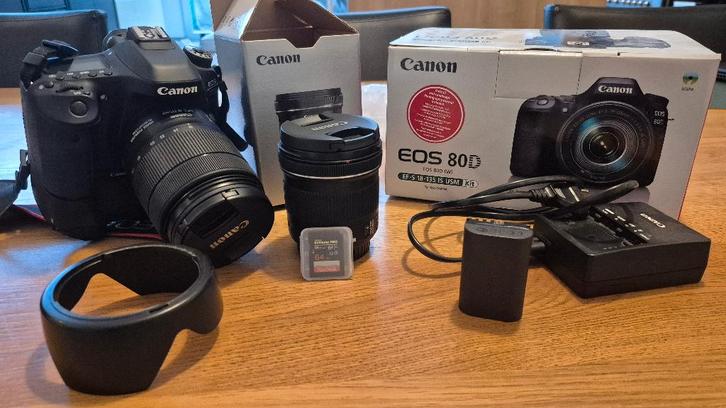 Canon EOS 80D spiegelreflexcamera + extra lens + slingbag, Audio, Tv en Foto, Fotocamera's Digitaal, Zo goed als nieuw, Spiegelreflex