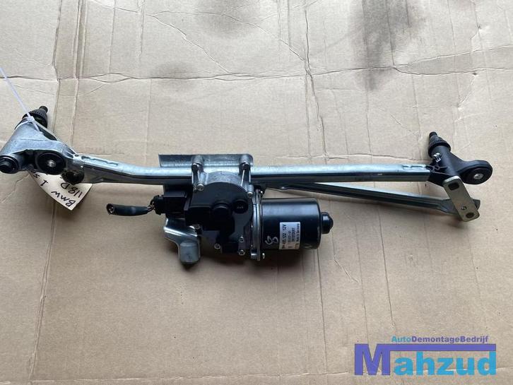 BMW 1 SERIE E81 E87 E88 Ruitenwissermotor (engels) 2003-2012, Auto-onderdelen, Ruiten en Toebehoren, BMW, Gebruikt