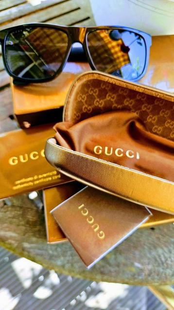 Gucci Zonnebril Authentic in originele doos en case  beschikbaar voor biedingen