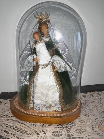 Maria met kind, Enlèvement
