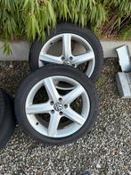 Winterbanden met velg Passat 205/50 R17, Auto-onderdelen, Banden en Velgen, Ophalen, Winterbanden, Band(en)