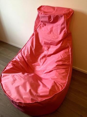 zitzak (roze) beschikbaar voor biedingen