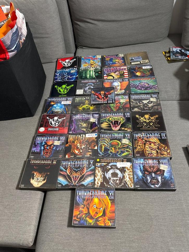 Waarde Peiling Groot Lot Thunderdome (ID&T)!, CD & DVD, CD | Dance & House, Comme neuf, Enlèvement