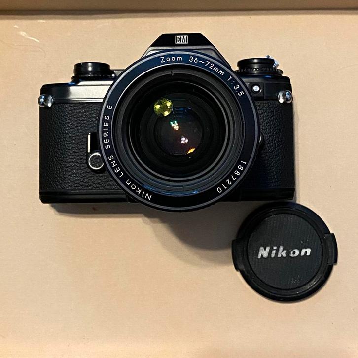 Nikon EM, Nikon 36-72mm f3.5 *perfecte staat, Audio, Tv en Foto, Fotocamera's Analoog, Zo goed als nieuw, Spiegelreflex, Nikon