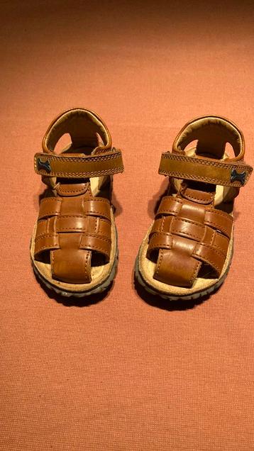 sandales en cuir | taille 26 | Porté une foiand Bo chi CJ tu