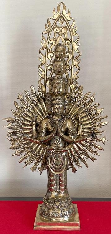Zeldzame gigantische gouden bronzen Boeddha van Compassie ui