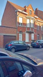 Te renoveren woning met garage en tuin te Izegem, Immo, 200 tot 500 m², Izegem, 170 m², 3 kamers