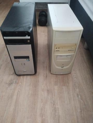 2 oude computers  disponible aux enchères