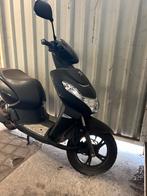 Peugeot kissbee black edition, Fietsen en Brommers, Ophalen, Gebruikt, Klasse B (45 km/u), Benzine
