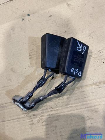 VW POLO 6R Achterbank gordel spanner klikker beschikbaar voor biedingen
