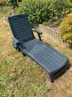 Verstelbaar ligbed donkerblauw van het merk Jardin, Tuin en Terras, Ligbedden, Ophalen, Gebruikt, Plastic, Verstelbaar