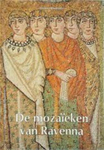 boek: Versailles;Notre-Dame;Alhambra; Gaudi :cultuurgidsen beschikbaar voor biedingen