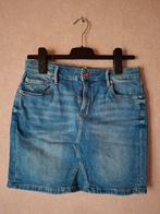 2 Jeansrokken van Q/S, Q/S, Ophalen of Verzenden, Zo goed als nieuw, W28 - W29 (confectie 36)