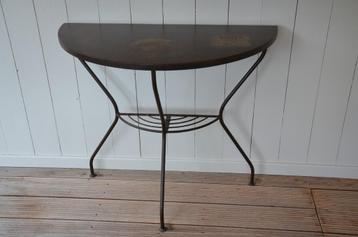 tuintafel in gietijzer beschikbaar voor biedingen