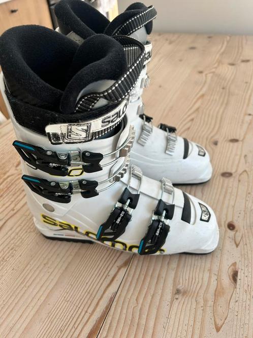 Salomon mondo 25 skischoenen voor jongens maat 39, Sport en Fitness, Skiën en Langlaufen, Gebruikt, Ski, Salomon, Ophalen of Verzenden