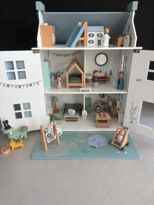 Houten poppenhuis Little Dutch met veel speelsets, Kinderen en Baby's, Speelgoed | Houten speelgoed, Gebruikt, Overige typen, Ophalen