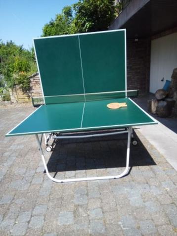 table de ping pong  beschikbaar voor biedingen