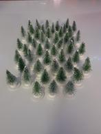 48 miniatuur sparren op base: 5cm hoogte, Ophalen of Verzenden, Zo goed als nieuw