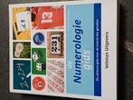 Teresa Moorey - De numerologiegids, Ophalen, Zo goed als nieuw, Teresa Moorey