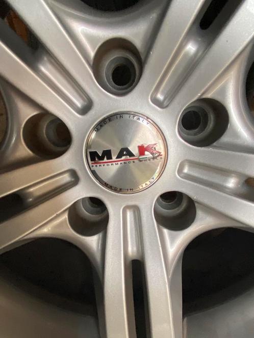 Set van 4 aluminium velgen met winterbanden, Auto-onderdelen, Banden en Velgen, Band(en), Winterbanden, 17 inch, 215 mm, Personenwagen