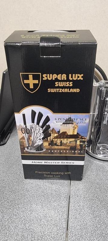 Messen set Super Lux beschikbaar voor biedingen