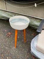 Bloemen, planten of kruiden bak op drie poten, Jardin & Terrasse, Bacs à fleurs & Jardinières, Enlèvement, Utilisé