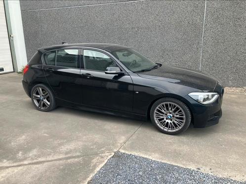 BMW 118 diesel 143 pk met M sportpakket, Auto's, BMW, Bedrijf, 1 Reeks, Sportpakket, Diesel, Euro 5, 5 deurs, Automaat, Zwart