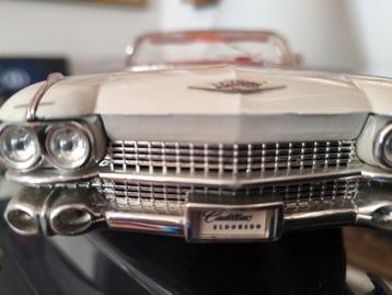 1/18e modellen CADILLAC ELDORADO VINTAGE 1/18e modellen  beschikbaar voor biedingen