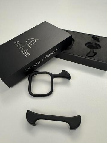 Arc Pulse iPhone 14 Pro Max beschikbaar voor biedingen