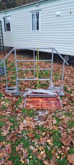 Stacaravan trap, Ophalen