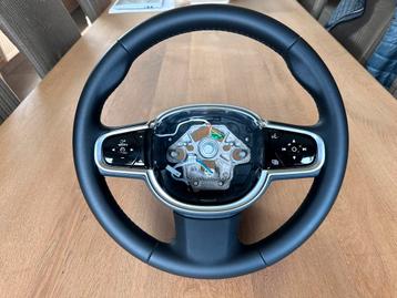 Compleet nieuw verwarmd volvo stuurwiel beschikbaar voor biedingen