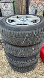 Winterbanden op velg + sneeuwketting volvo, Ophalen, 16 inch, Banden en Velgen, Personenwagen
