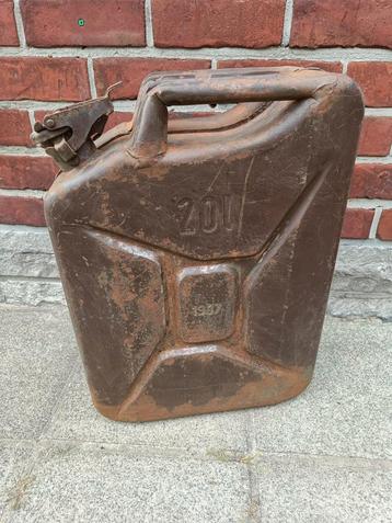 Metalen jerrycan – 20 liter – Jaar 1987 – Bruin beschikbaar voor biedingen