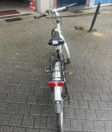 Oxford-fiets + hangslot  als nieuw te koop  beschikbaar voor biedingen