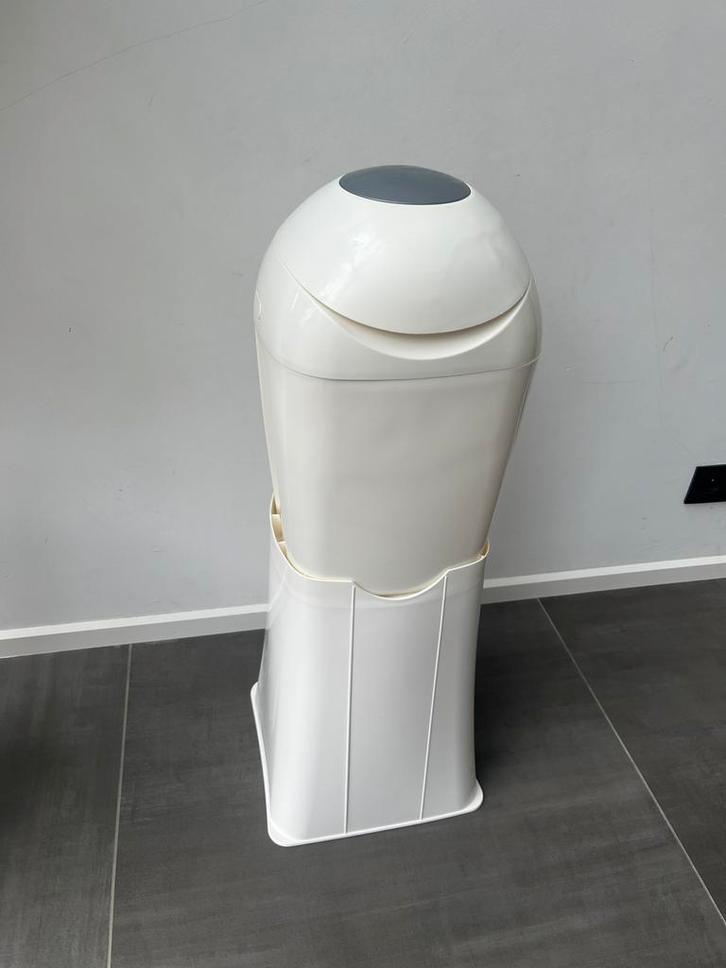 Luieremmer Sangenic van Tommee Tippee met verhoog, Kinderen en Baby's, Badjes en Verzorging, Zo goed als nieuw, Luieremmer, Sangenic