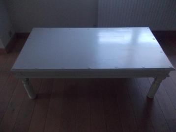 Salontafel beschikbaar voor biedingen