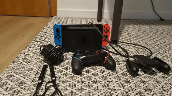 Nintendo Switch te koop, Games en Spelcomputers, Spelcomputers | Nintendo Switch, Zo goed als nieuw, Ophalen