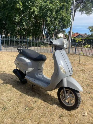 IVA LUX50 7200km A klasse beschikbaar voor biedingen