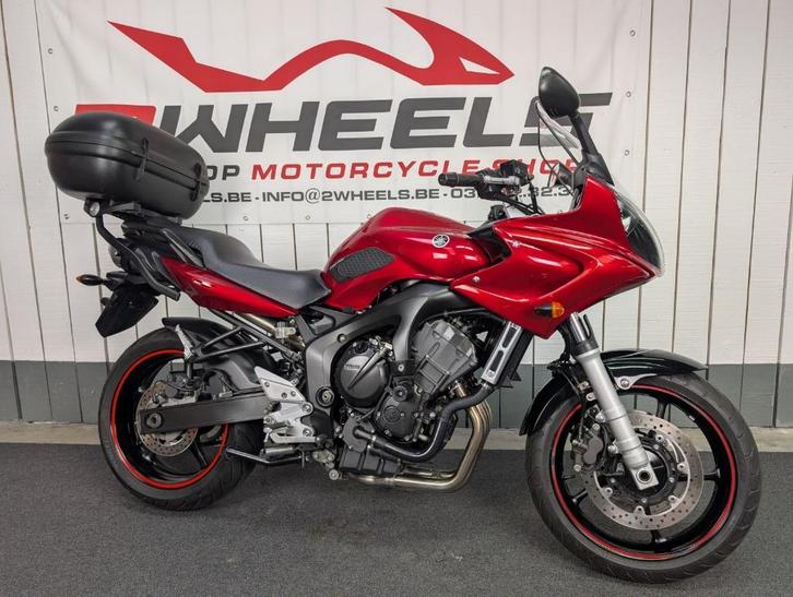 YAMAHA FZ6SA FAZER, Motoren, Motoren | Yamaha, Bedrijf, Naked bike, meer dan 35 kW, 4 cilinders, Motorrijbewijs A, ABS, Ophalen