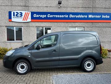 Citroen berlingo 1.4 benzine beschikbaar voor biedingen